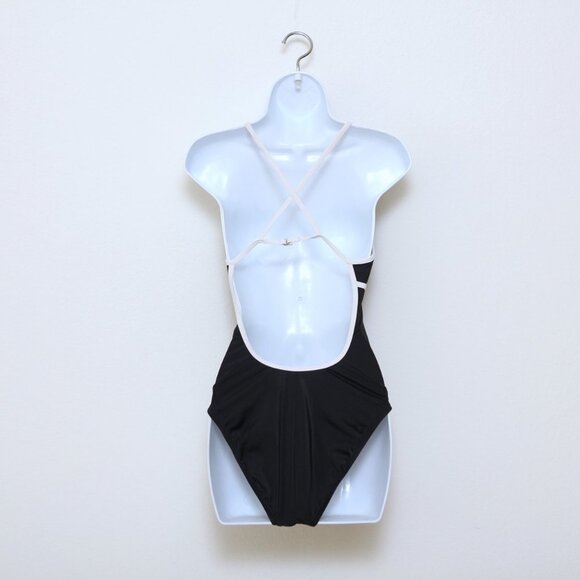 Nike One Piece Swimsuit - Picture 2 of 8